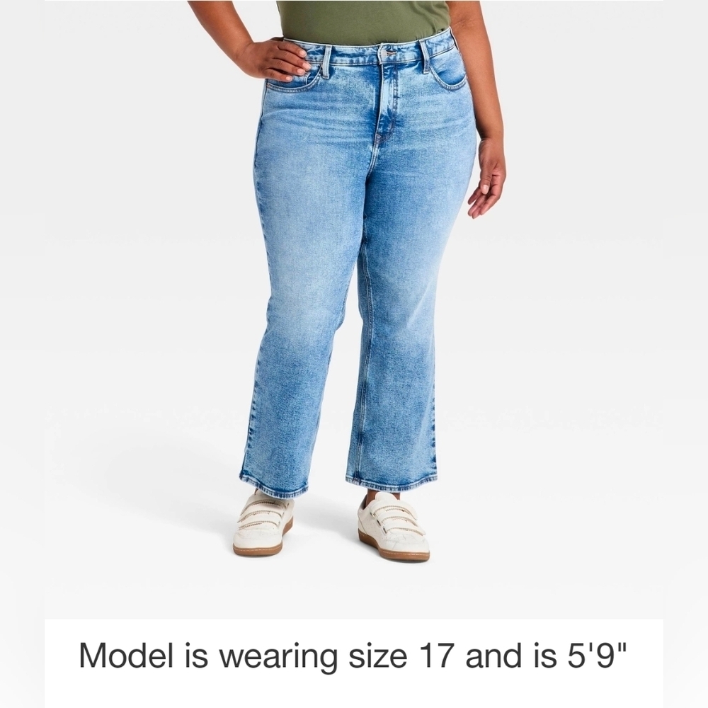 Ava & Viv Women's High-Rise Kick Flare Jeans Vintage Light Wash